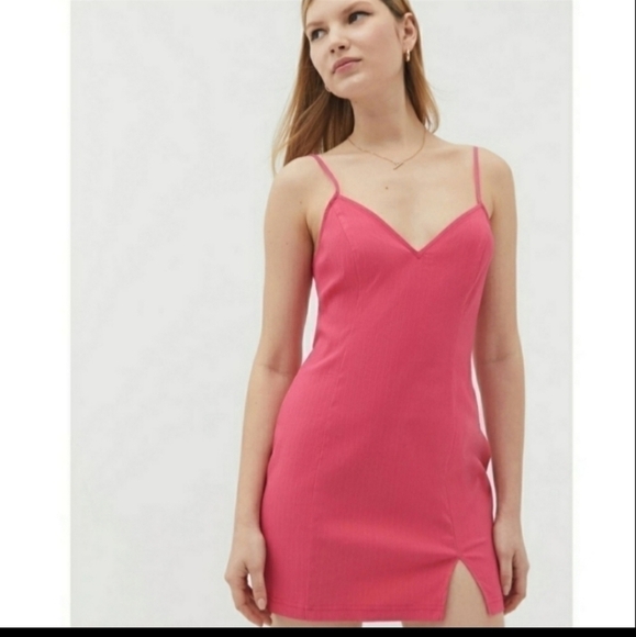 𝅺UO ELDRIDGE Notched Bodycon Mini Dress - Picture 2 of 12